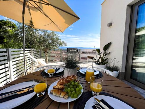 VILLA ONEUM - Apartment MARE with private JACUZZI