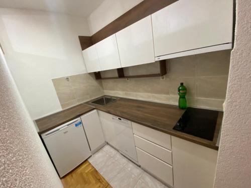 Lara apartment