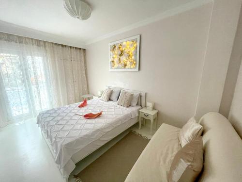 White House Kavala