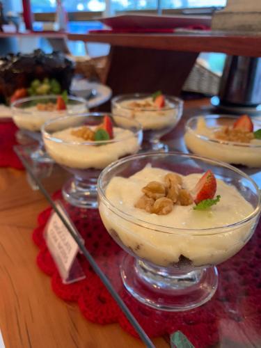 ホテルの敷地内または近くでの食事または食べ物