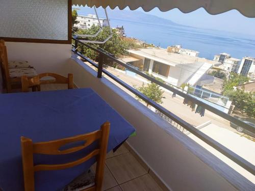 Apartment with sea view - Image 5