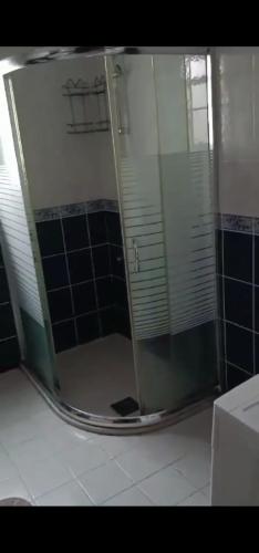 Koupelna v ubytování AYDIN APART