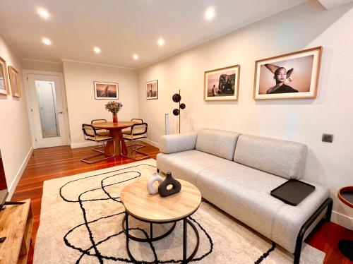 River Deluxe con Garaje gratis