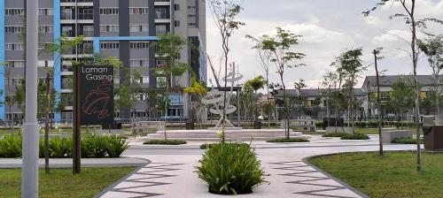 Zahrada ubytování Townhouse, Kita Bayu, Cybersouth