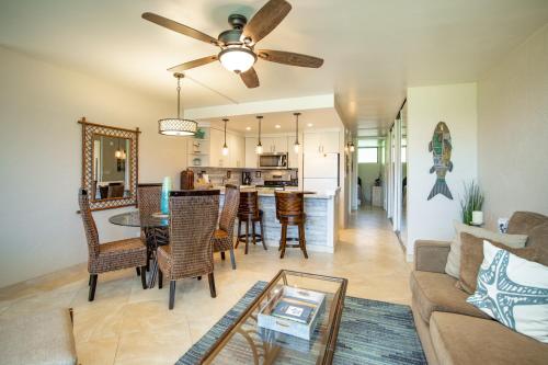 Η κουζίνα ή μικρή κουζίνα στο Papakea G302