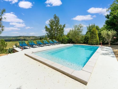 Πισίνα στο ή κοντά στο Charming Villa Stay Near Limoux