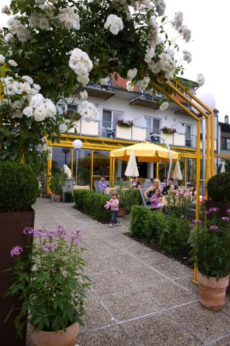 Foto dalla galleria di Hotel & Restaurant Seehof a Podersdorf am See