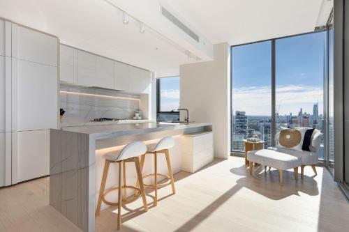 Η κουζίνα ή μικρή κουζίνα στο ULTIQA Signature at Broadbeach