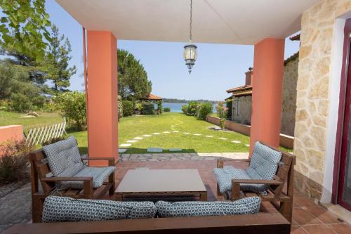 Gallery image of Villa Egeo - Beachfront Paradise, Private Beach, Starlink, BBQ in Vourvourou