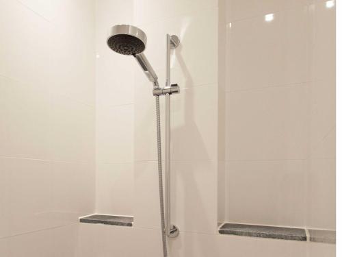 Ένα μπάνιο στο Ostseeresidenz Sassnitz - WG 7 mit Sauna, Terrasse, Meerblick