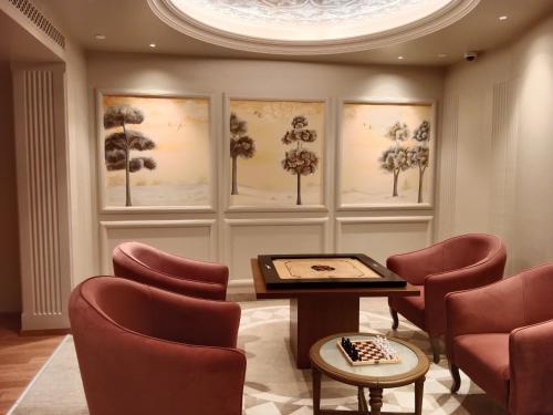 Zona de estar de Mementos by ITC Hotels, Ekaaya, Udaipur