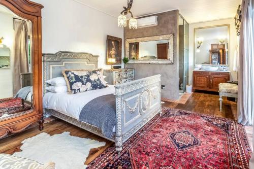 Postel nebo postele na pokoji v ubytování Serendipite Villa