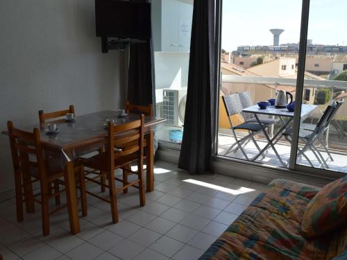 Studio climatisé 4 couchages proche plage et commerces au Grau-du-Roi - FR-1-250-160