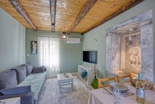 Studio Jana with Balcony