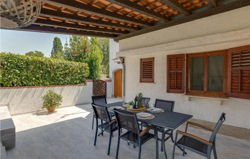 Amazing Home In Porec