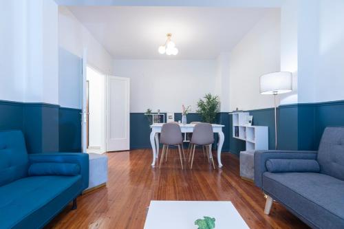 Houseloft Metropolitan Charm