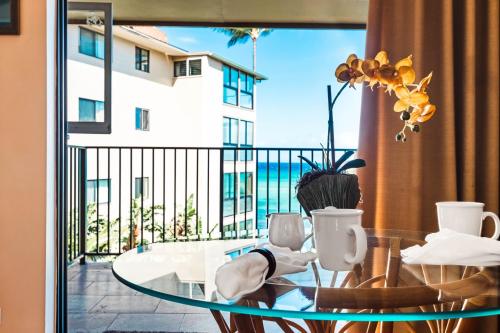 En balkon eller terrasse på Noelani 212