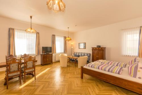 Μια τηλεόραση ή/και κέντρο ψυχαγωγίας στο Pension Anker