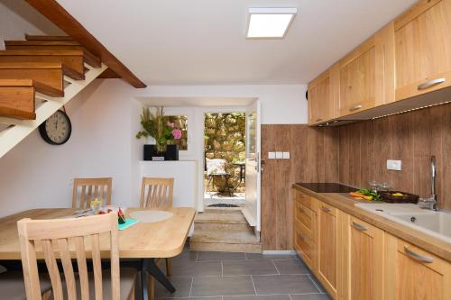 Hedera Estate Hedera A6