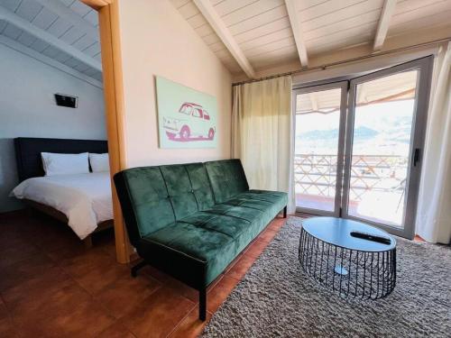 View lake attic in Ioannina