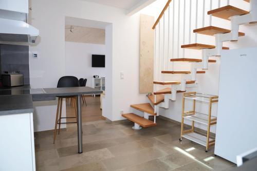 Imagen de la galería de FeWo Bayha "Im blauen Haus", en Langenargen