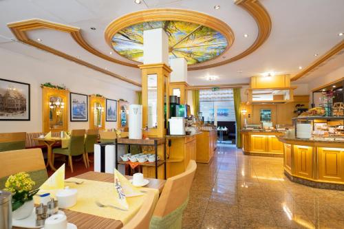 Park Hotel Laim Image