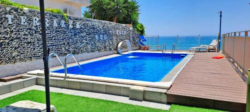 Πισίνα στο ή κοντά στο La terrazza sul mare di Bellavista