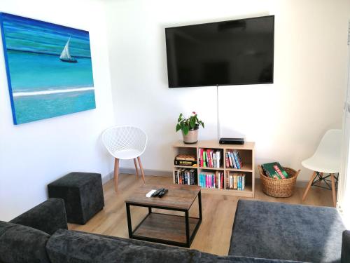 Televisyen dan/atau pusat hiburan di Malmesbury Self-catering