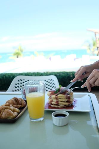 Jídlo v aparthotelu nebo okolí