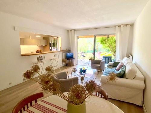 Istumisnurk majutusasutuses Cashmere, Aix en Provence grand T2 avec jardin en ville