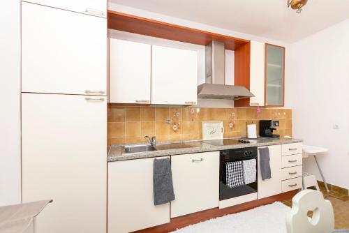 Apartments Diora