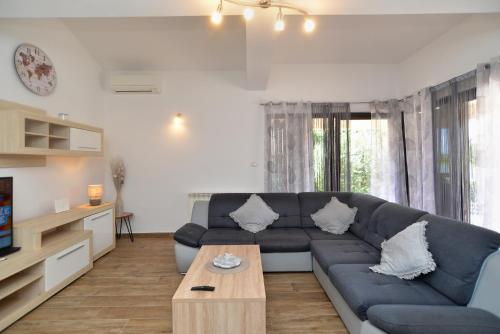 House Liznjan 2273 – Photos 5