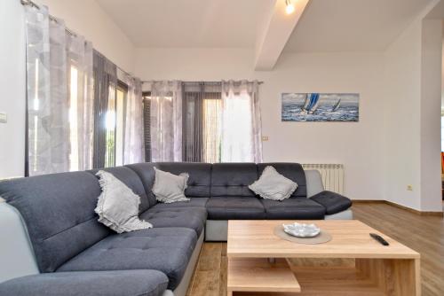 House Liznjan 2273 – Photos 2