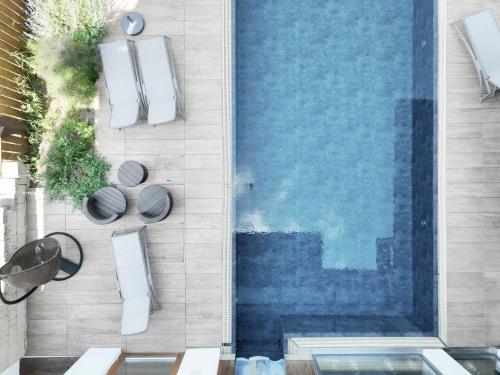 Bazén v ubytování Pure PanoramaHotel Erika Superior nebo v jeho okolí