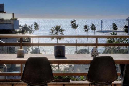 REF 1174 - Apartment with Sea View