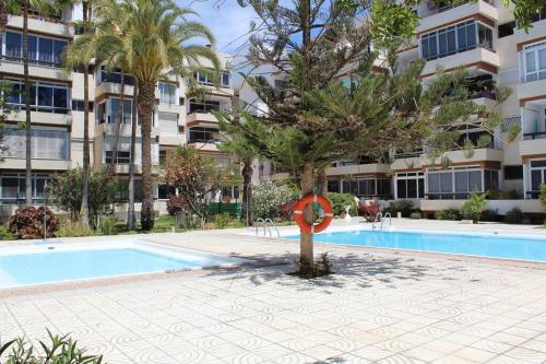 Acogedor Atlantis by CASAS COCODRILO