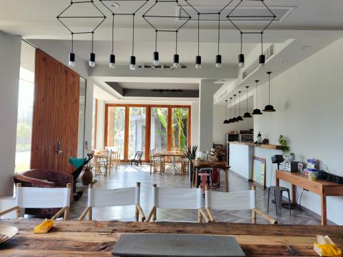 Un lugar para sentarse en WARM PLACE