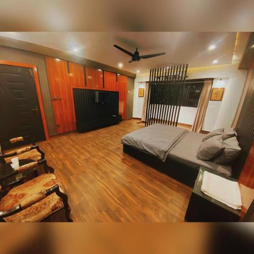 Фотография из галереи Thikana Hotel в городе Музаффарабад