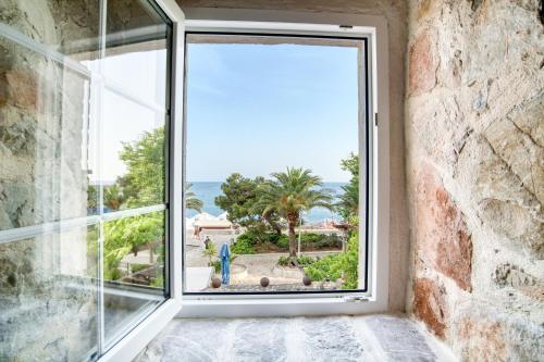 Gallery image of SM Beach Residence in Petrovac na Moru