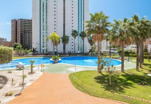 Hồ bơi trong/gần Benidorm apartamento segunda línea playa