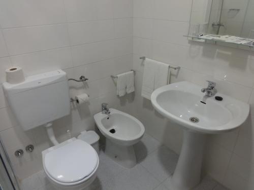 Ένα μπάνιο στο Hotel Sinagoga