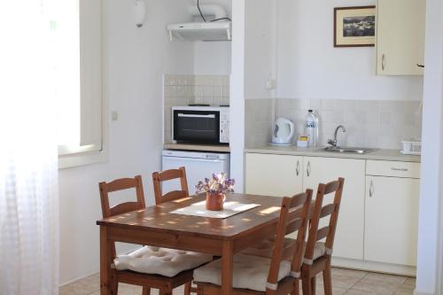 Gallery image of Eleonas Apartments in Sifnos