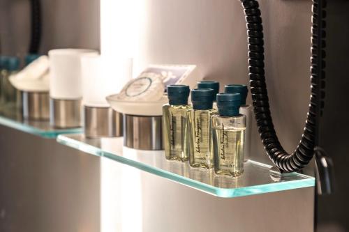 Gambar di galeri bagi Boutique Marconi di Quartu SantʼElena