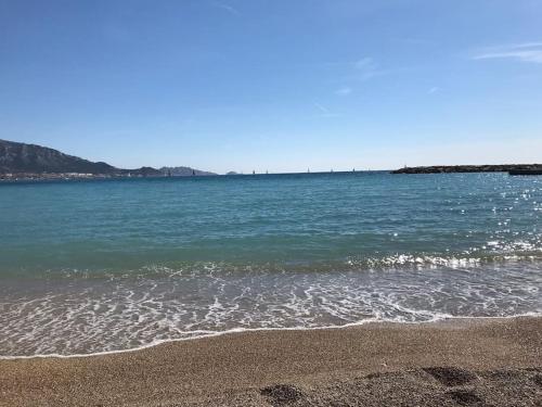 Villa calme grand jardin bord de mer. Parking photo 19