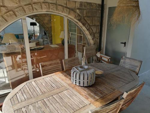 Villa calme grand jardin bord de mer. Parking photo 26