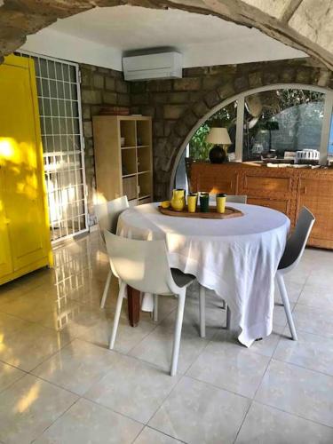 Villa calme grand jardin bord de mer. Parking photo 27