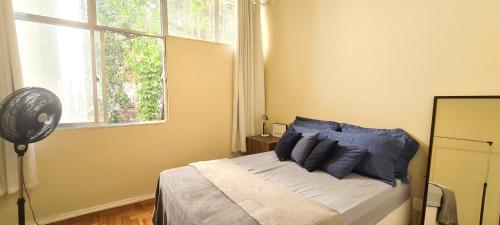 Кровать или кровати в номере Ap Copanema