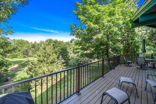 Μπαλκόνι ή βεράντα στο Petoskey Stone Lodge