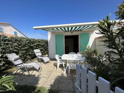 Maison à 300m de la plage avec terrasse, 5 couchages, parking privé - Saint-Hilaire-de-Riez - FR-1-224C-256