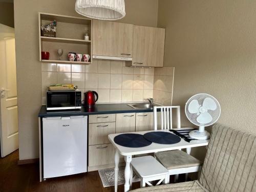 O bucătărie sau chicinetă la G-45